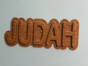 latest   wood   name sign  judah 