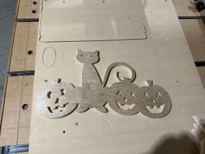 wood   halloween  cat and pumpkins  unfinished