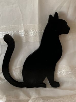 wood   sihlouette  skinny cat 